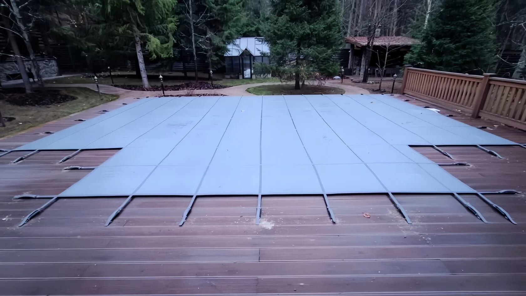 Покрывало для бассейна Laguna Cover Mesh в Томске