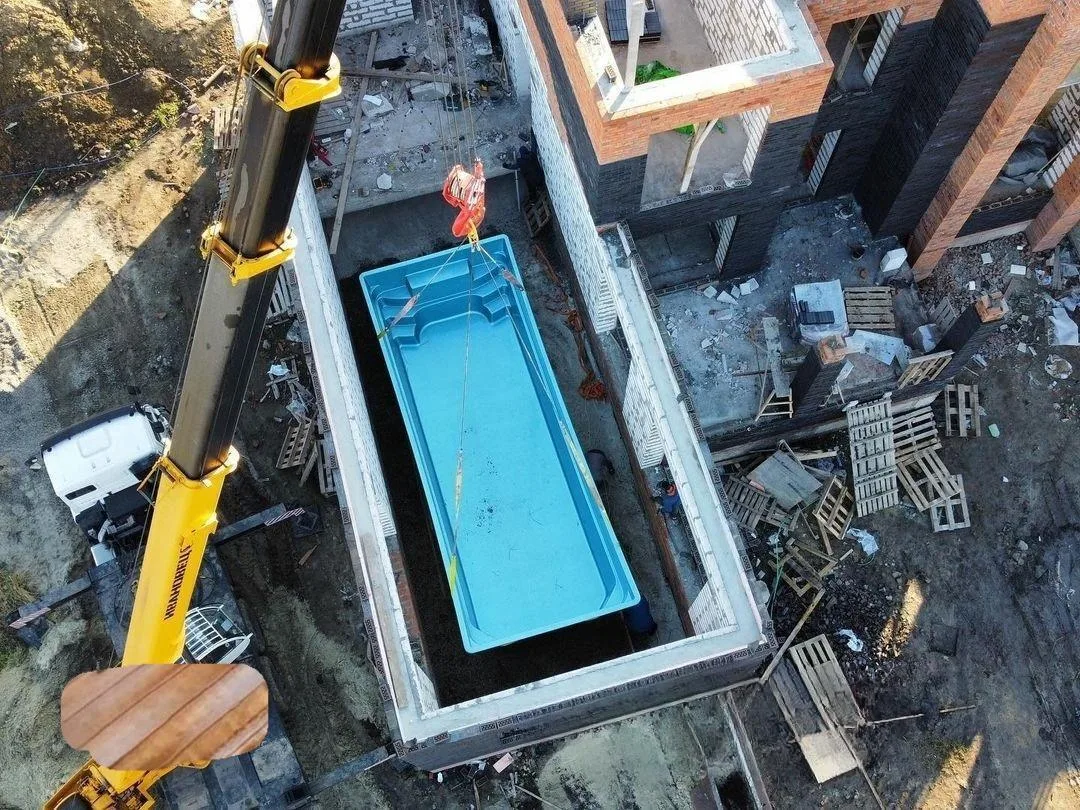 Laguna 9 — зона отдыха у бассейна в Томске