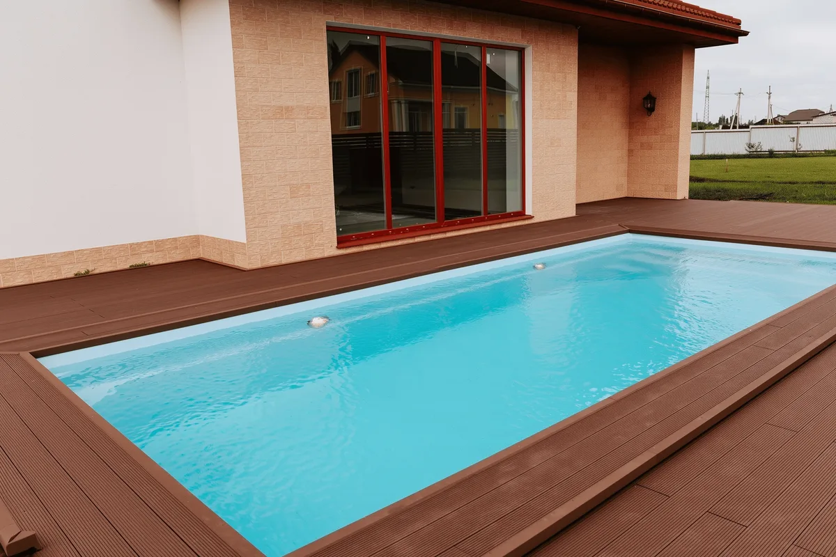 Композитный бассейн Laguna 8 — вид сверху в Томске